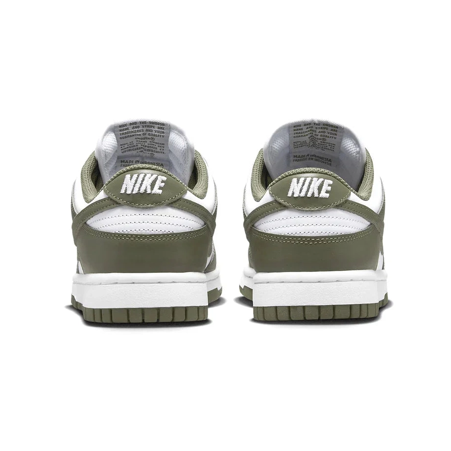 'Medium Olive' Dunk Low Nike W 0506